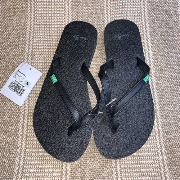 NEW Sanuk Yoga Spree Black Sandals Size 5 - Picture 1 of 5